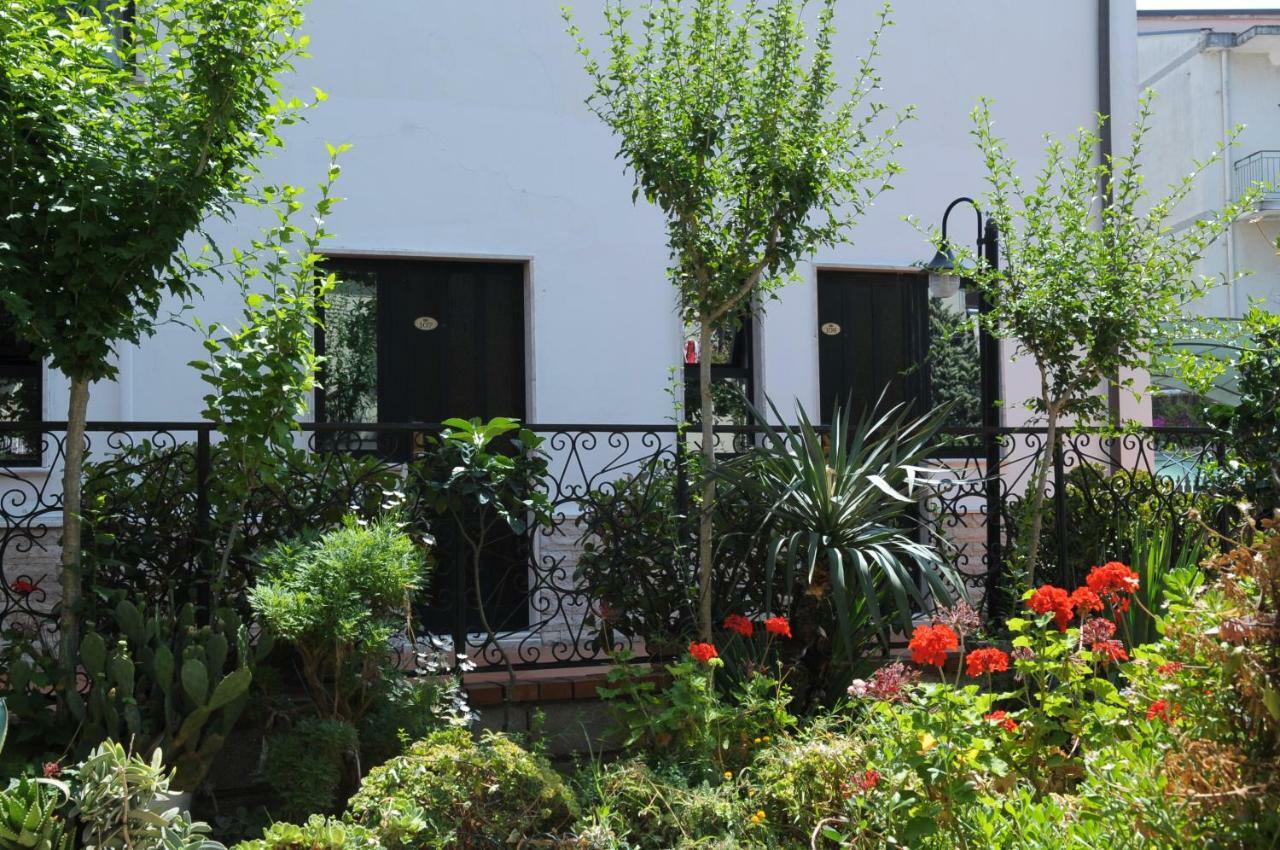 Hotel La Sorgente Hs Paestum Ngoại thất bức ảnh